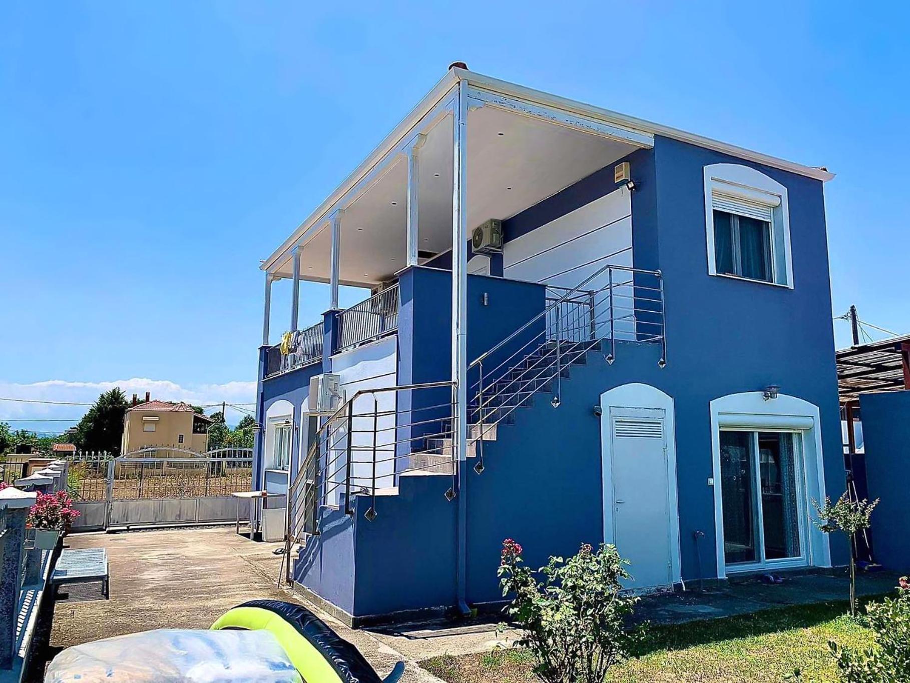 Villa Blue House Karianí Exterior foto